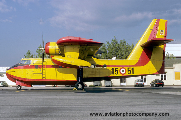 Italian Air Force Canadair CL-215 MM62018/15-51 (1987)