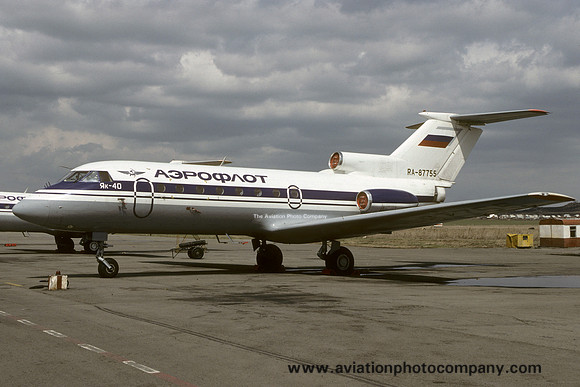 Aeroflot Yakolev Yak-40 RA-87755 (1993)