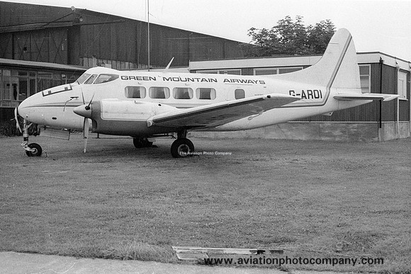 Green Mountain Airways De Havilland Dove 5 G-AROI (1979)
