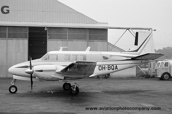 Beech Queen Air 65 OH-BQA (1966)