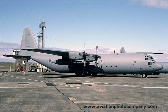 RAF LTW Lockheed C-130K Hercules C.3 XV176 (1996)
