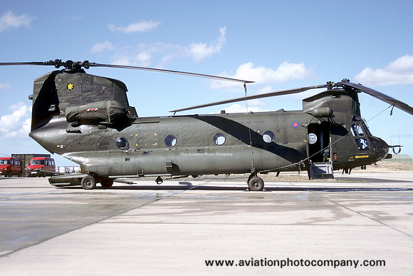 RAF 78 Squadron Vertol H-47 Chinook HC.2 XA679/C (1996)