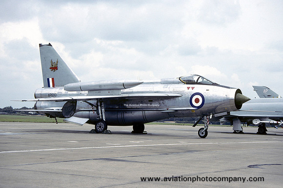 British Aerospace English Electric Lightning F.3 XP693 (1992)