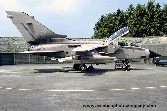 RAF 17 Squadron Panavia Tornado GR.1 ZD720/CK (1991)