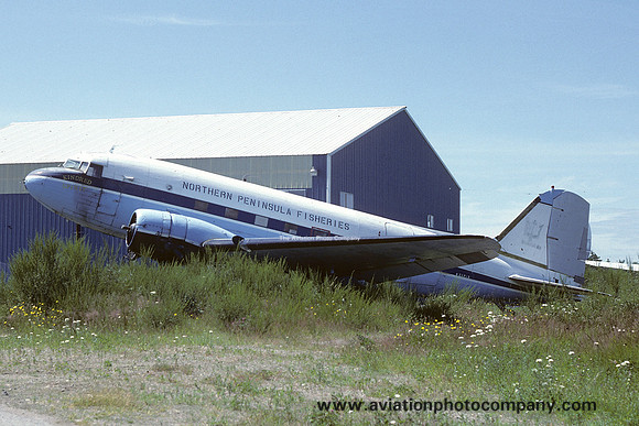 Northern Peninsula Fisheries Douglas DC-3A N21713 (1984)