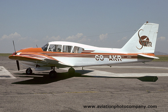 Piper PA-23-250 Aztec C C9-AKR (1975)