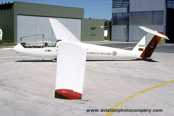 Portuguese Air Force AFA LET L-23 Super Blanik 10202 (2006)