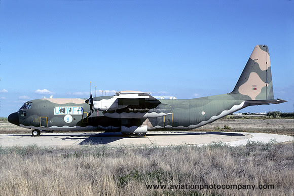 Portuguese Air Force Esq 501 Lockheed C-130H-30 Hercules 16806 (2006)