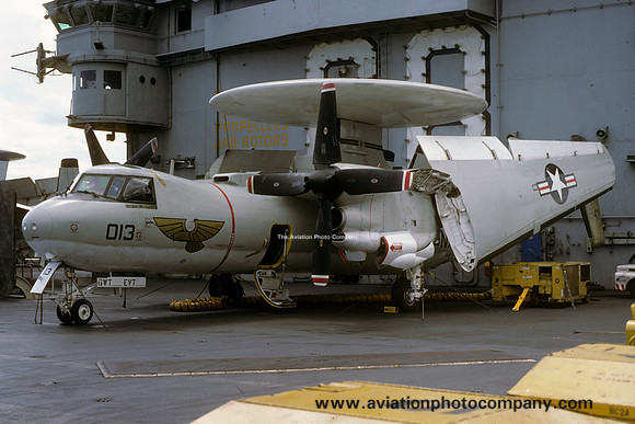 US Navy VAW-112 Grumman E-2B Hawkeye 152478/AJ-013 on board USS Nimitz (1978)