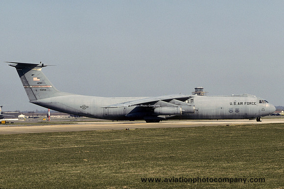 USAF AFRC 445 AW Lockheed C-141C Starlifter 66-0256 at RAF Mildenhall (2003)