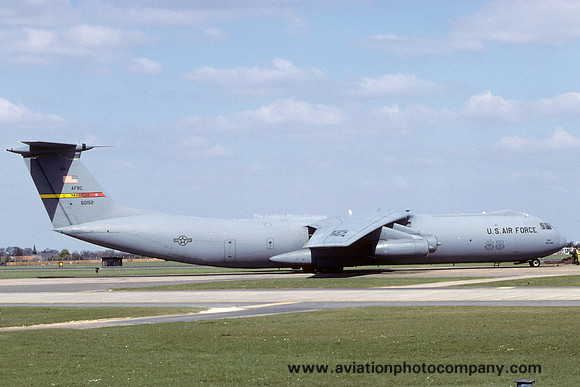 USAF AFRC 452 AMW Lockheed C-141C Starlifter 66-0152 at RAF Mildenhall (2003)
