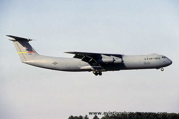 USAF AFRC 452 AMW Lockheed C-141C Starlifter 66-0152 at RAF Mildenhall (2003)