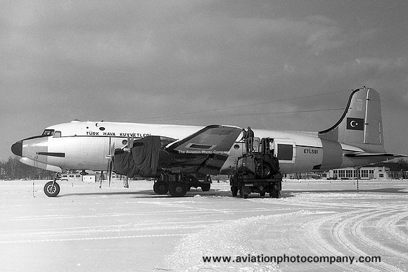 Turkish Air Force Douglas C-54D Skymaster ETI-581 (1974)