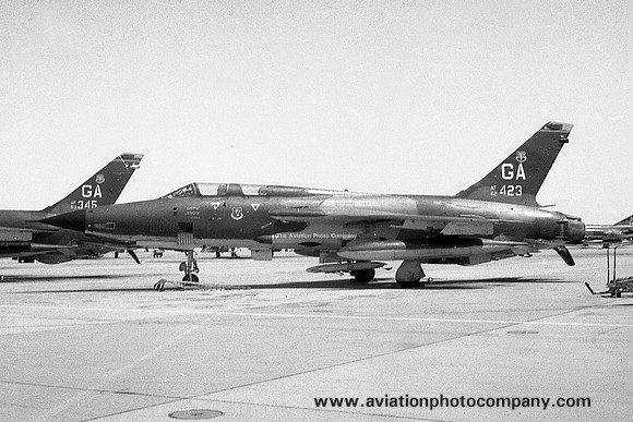USAF 35 TFW 561 TFS Republic F-105F Thunderchief 62-4423/GA