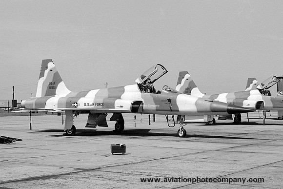 USAF 10 TRW 527 AGRS Northrop F-5E Tiger 74-1551 (1976)