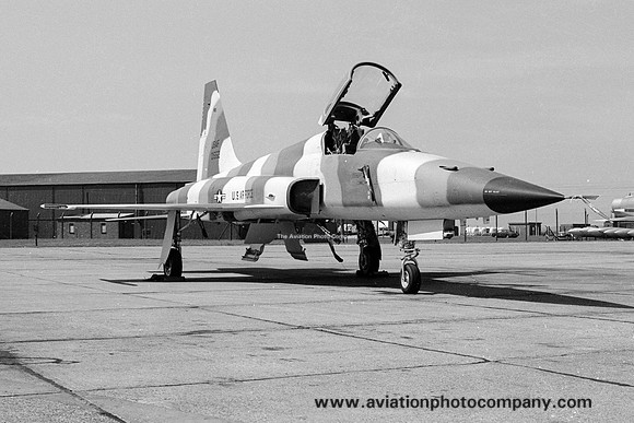 USAF 10 TRW 527 AGRS Northrop F-5E Tiger 74-1552 (1976)
