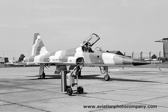 USAF 10 TRW 527 AGRS Northrop F-5E Tiger 74-1554 (1976)