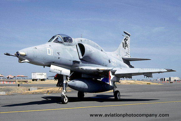 US Marines VMA-311 Douglas A-4M Skyhawk 160030/WP-01 (1987)