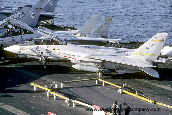 US Navy VF-32 Grumman F-14A Tomcat 159016/AC-200 on board USS John F. Kennedy (1986)