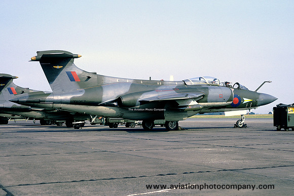 RAF 208 Squadron Blackburn Buccaneer S.2 XV357 (1975)