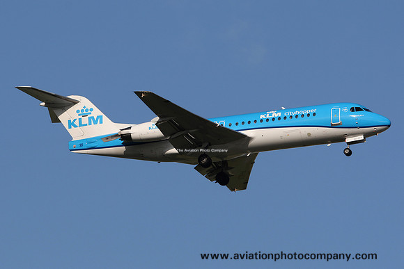 KLM Cityhopper Fokker 70 PH-KZD (2015)
