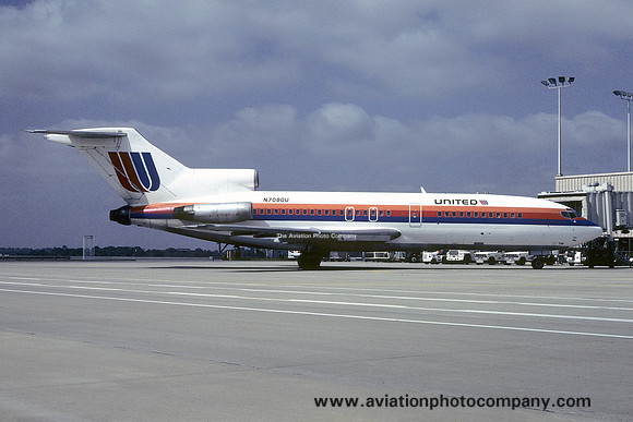 United Airlines Boeing 727-22 N7080U (1985)