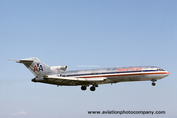 American Airlines Boeing 727-223 N862AA (1985)
