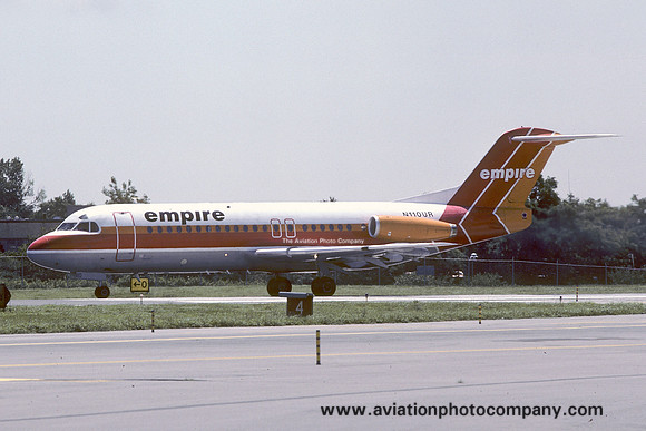 Empire Airlines Fokker F-28-4000 Fellowship N110UR (1985)