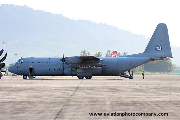 Malaysian Air Force 14 Skn Lockheed C-130H-30 M30-04 at Langkawi (2017)