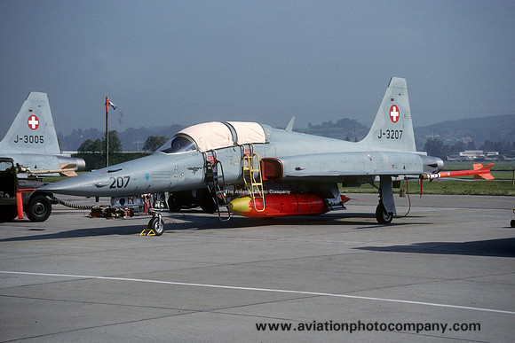 Swiss Air Force Northrop F-5F J-3207 (1989)