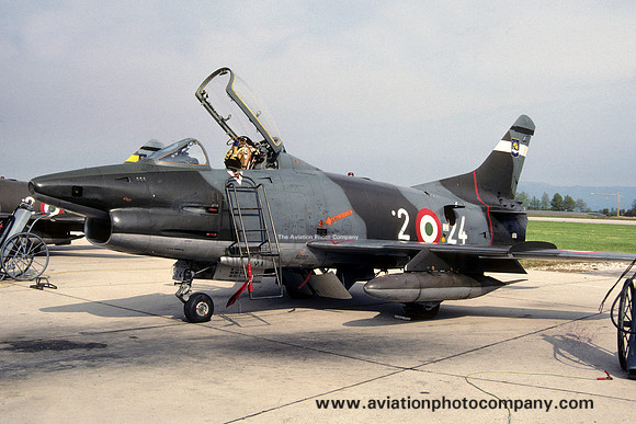 Italian Air Force 2 Stormo FIAT G-91R MM6291/2-24 (1987)