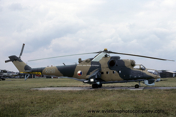 Czech Air Force 51 VRP Mil Mi-24D Hind 4010 (1990)