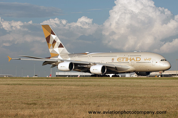 Etihad Airways Airbus A380-861 A6-APB at Melbourne IAP (2017)