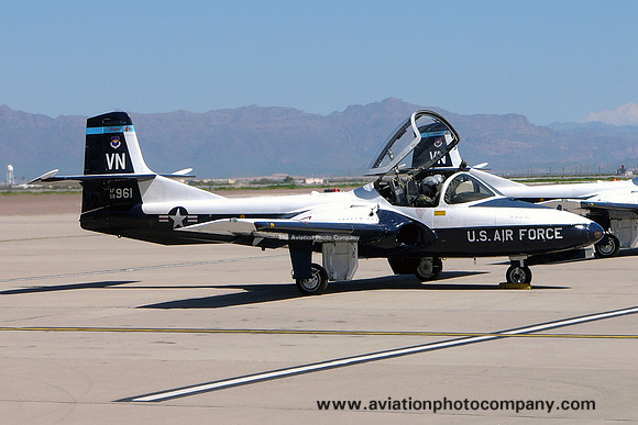 USAF 71 FTW 33 FTS Cessna T-37B Tweet 58-1961/VN (2005)