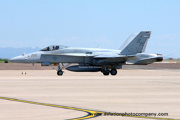 US Marines VMFAT-101 McDonnell Douglas F/A-18C Hornet 165173/SH-202 (2005)