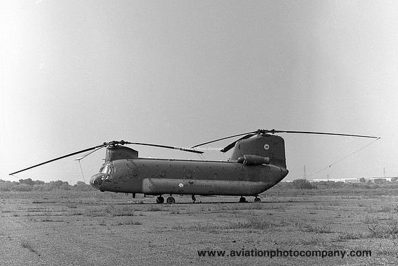 US Army Texas ArNG 149th Aviation Battalion Vertol CH-47A Chinook 62-2114 (1975)