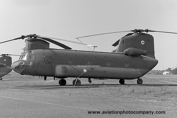 US Army Texas ArNG 149th Aviation Battalion Vertol CH-47A Chinook 64-13119 (1975)