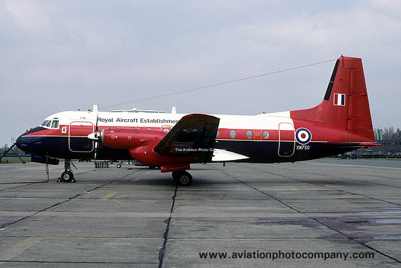 Royal Aircraft Establishment Avro Andover XW750 (1986)