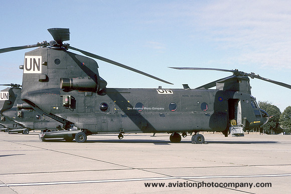 RAF/United Nations Vertol Chinook HC.2 ZD983 (1995)