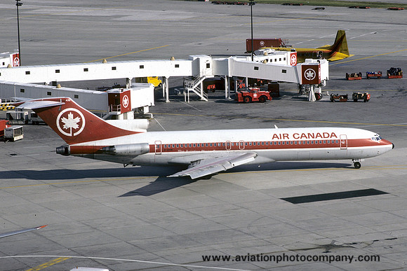 Air Canada Boeing 727-233(A) C-GYNI (1985)