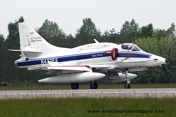 BAE Systems Douglas A-4N Skyhawk N432FS (2006)