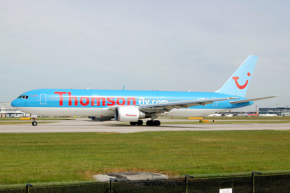 ThomsonFly Boeing 767-304ER G-OBYI at Manchester IAP (2006)