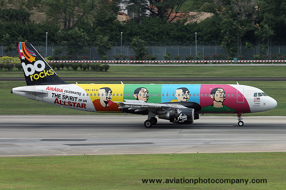 Air Asia Airbus A320-214 9M-AFD (2015)