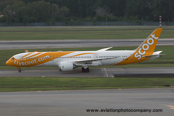 Scoot Airlines Boeing 787-9 9V-OJF (2015)