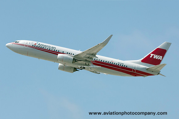 American Airlines (TWA scheme) Boeing 737-823 N915NN at Los Angeles IAP (2016)