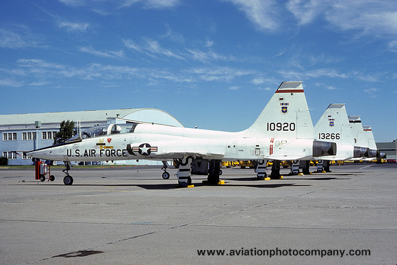 USAF Northrop T-38A Talon 61-0920 (1975)