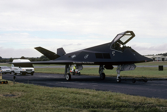 USAF 49th Fighter Wing 9th Fighter Squadron Lockheed F-117A Nighthawk 80-0786/HO at RIAT Fairford (2003)