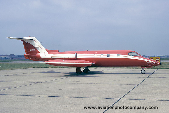 Learjet 25C VR-BEM