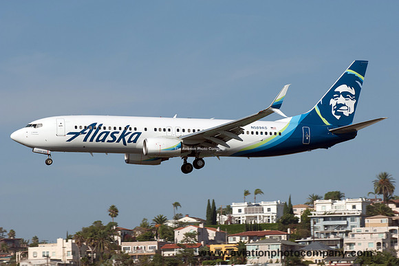 Alaska Airlines Boeing 737-890 N589AS at San Diego IAP (2016)