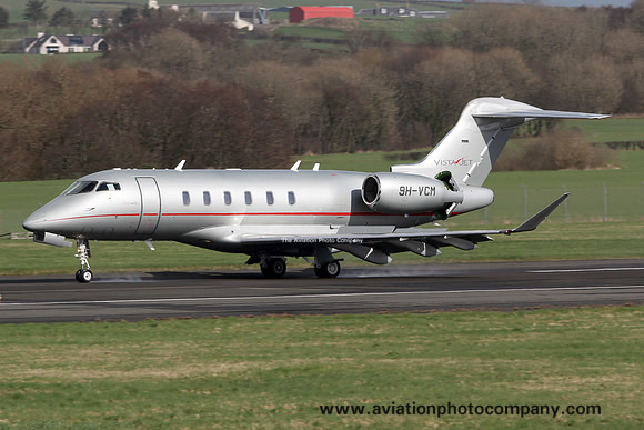 Vistajet Malta Bombardier BD-100 Challenger 350 9H-VCM at Prestwick (2017)